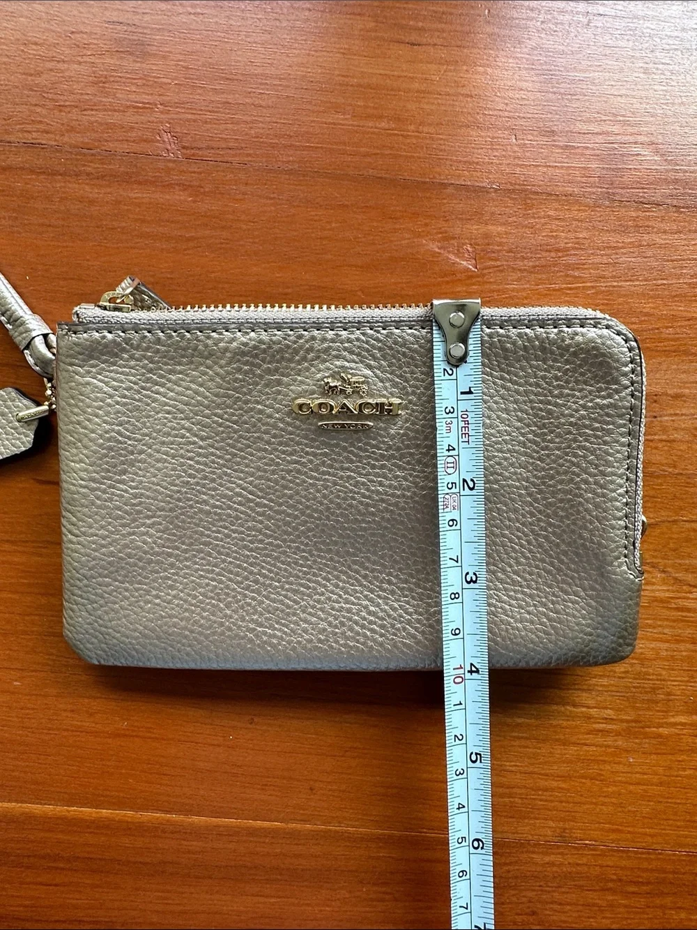 NWOT Coach Double Corner Zip Metallic Gold Leather Wristlet